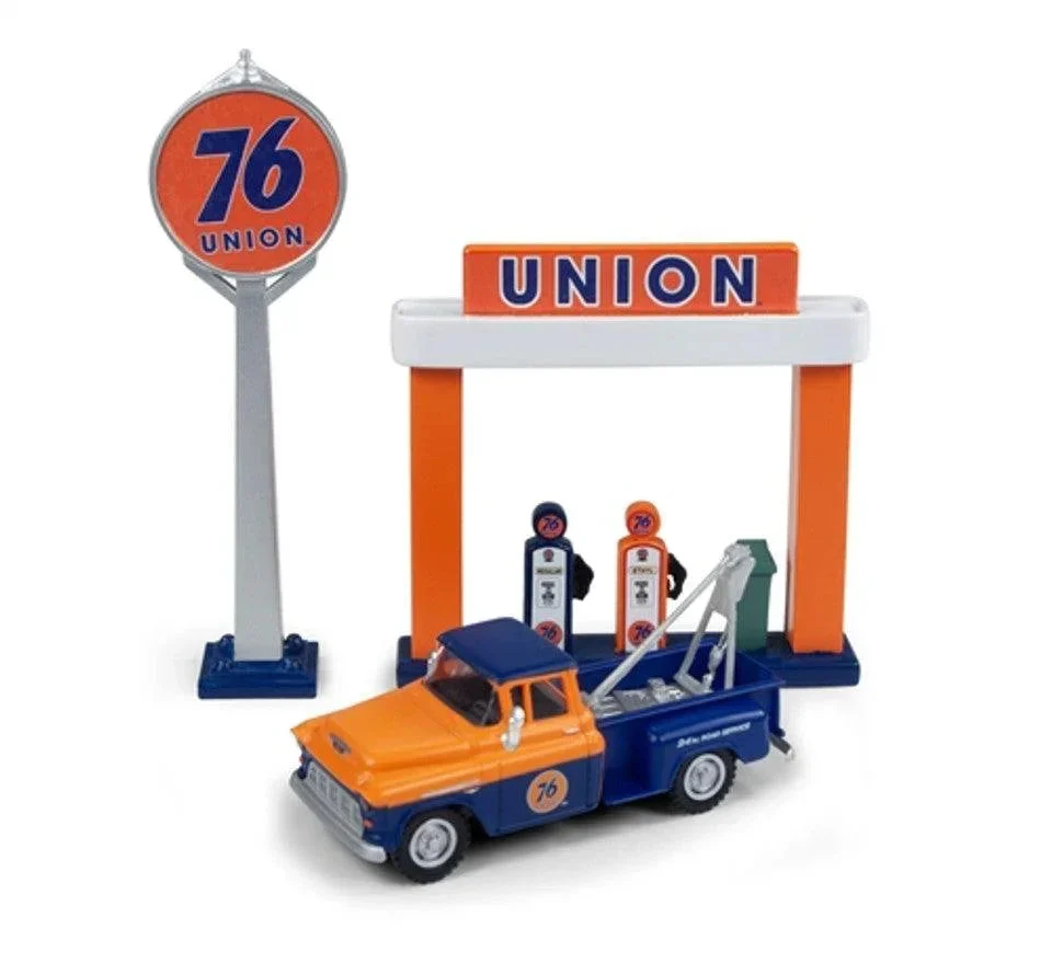 HO Scale Classic Metal Works '55 Chevy Tow Trk (Union 76) 40010
