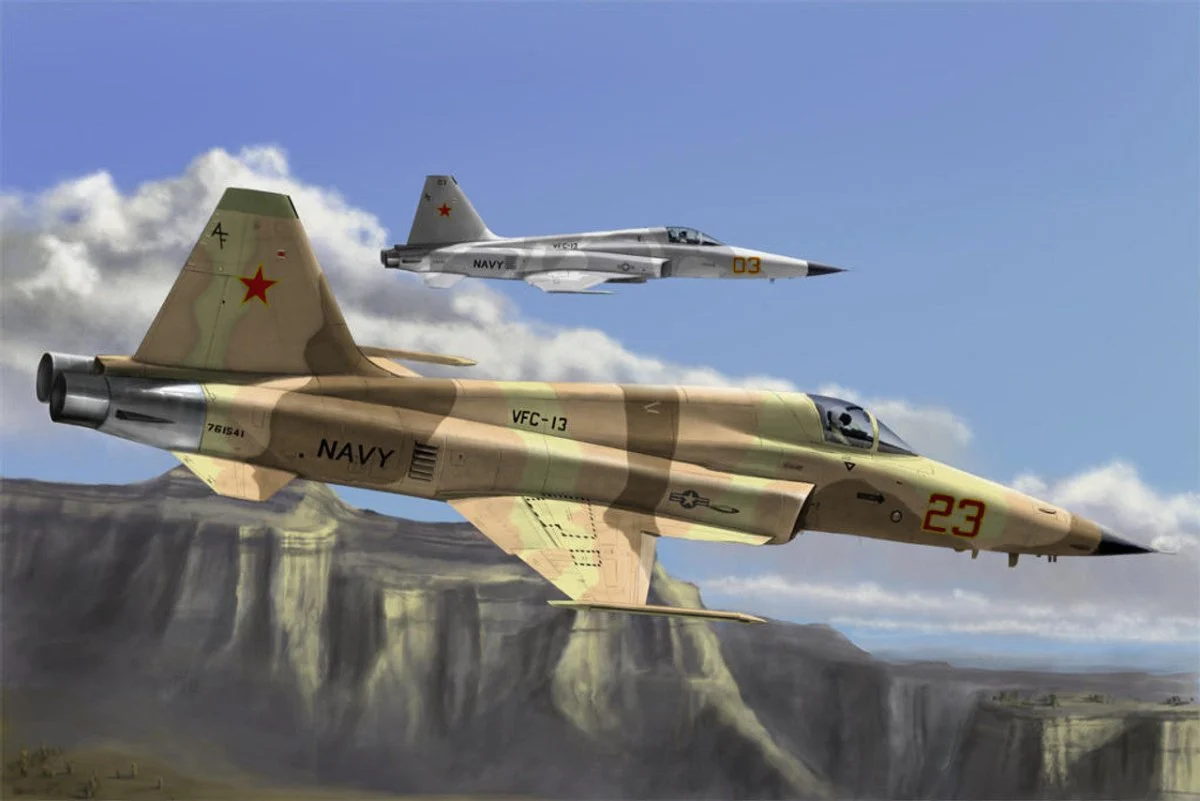 Hobby Boss 1/72 Hobby Boss F-5E Tiger II Fighter - HY80207