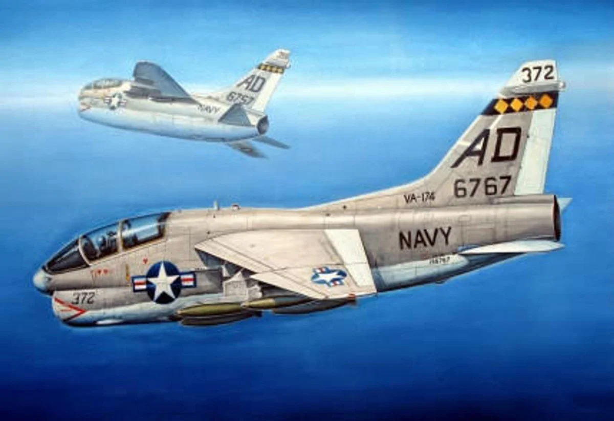 Hobby Boss 1/72 Hobby Boss TA-7C Corsair II - HY87209