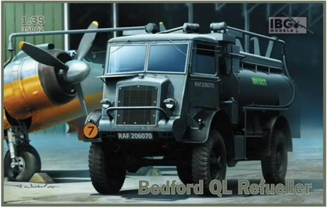 IBG Models 1/35 IBG Bedford QL Refueller Plastic Model Kit