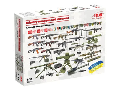1/35 ICM Infantry weapons & chevrons of the Armed Forces of Ukraine Plastic Model Kit - ICM Models