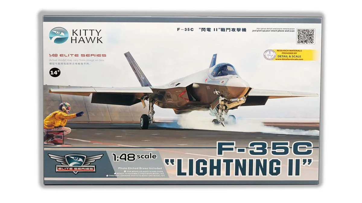 Kitty Hawk 1/48 Kitty Hawk F-35C Lightning II -Plastic Model Kit