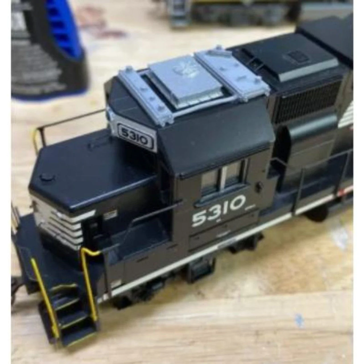 Mac Rail HO PTC Array "Top Split" NS Type - 2 Pack