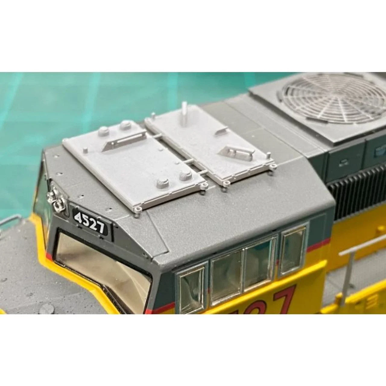 Mac Rail HO PTC Array "Full Top" UP Style #3 (2 Pairs) - Mac Rail Products