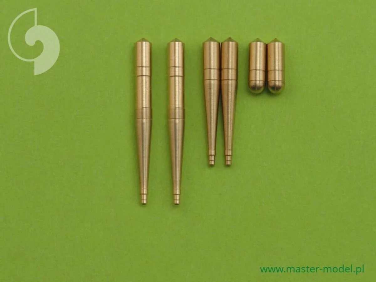 Master Model 1/72 Master Model Supermarine Spitfire C wing - Hispano 20mm cannons in fairings (two versions)