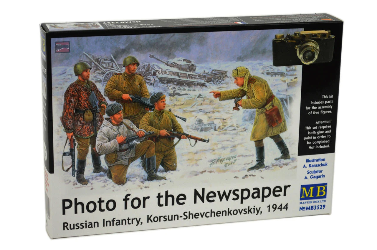 Master Box LTD 1/35 Box Russian Infantry Posing for Photo Korsun-Shevchenkovskiy 1944 Plastic Model Kit