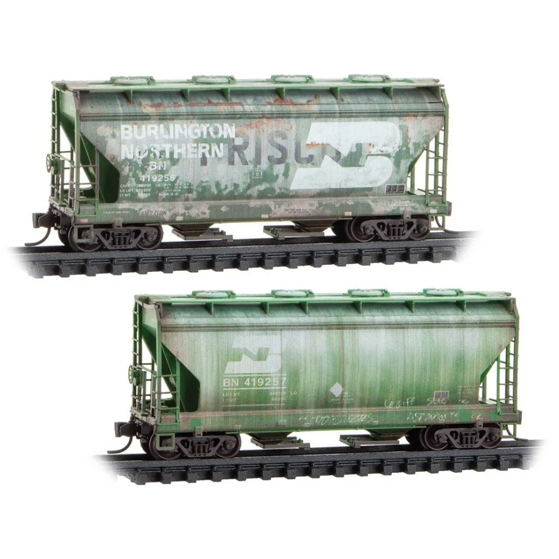 Micro Trains N Burlington Northern Weathered 2-Bay Covered Hoppers 2-Pack