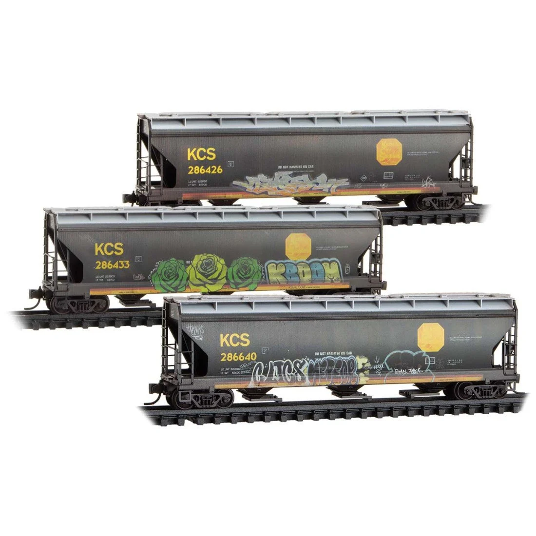 Micro Trains N Scale KCS Weathered 3-Bay Covered Hopper 3-Pack JEWEL Case RD# 286426, 286433, 286640