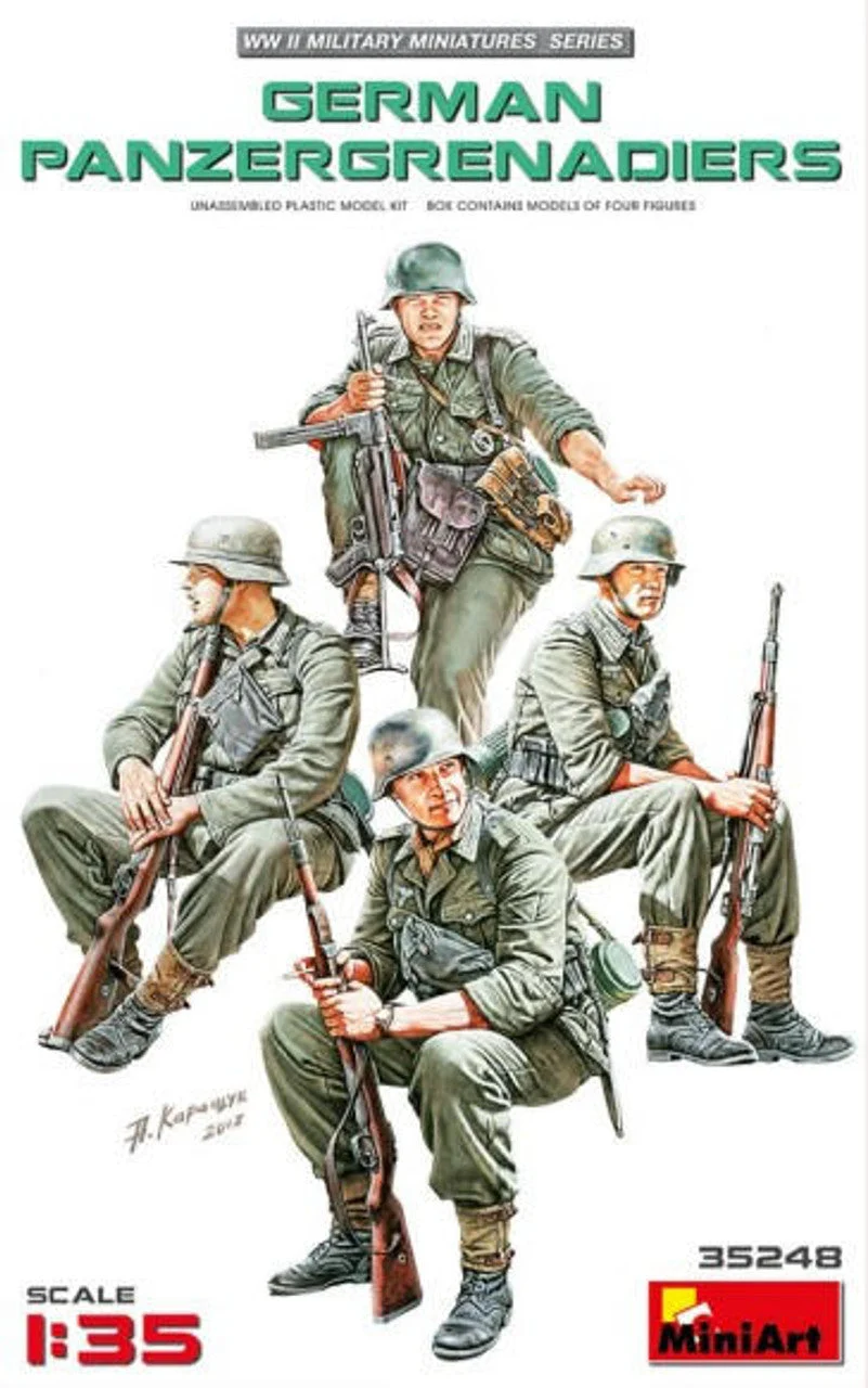 Miniart 1/35 Miniart WWII German Panzergrenadiers (4)