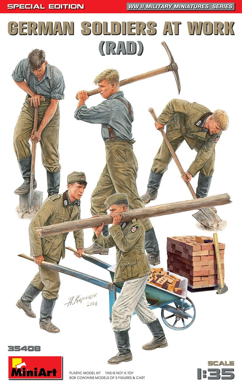 Miniart 1/35 German Soldiers at Work (5 figures)