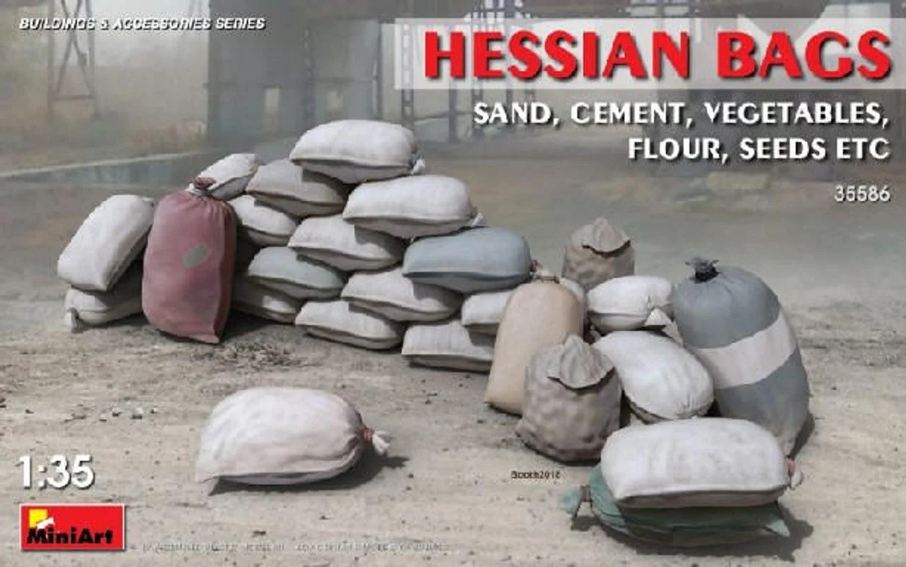 Miniart 1/35 Miniart Hessian Bags (30 Assorted)