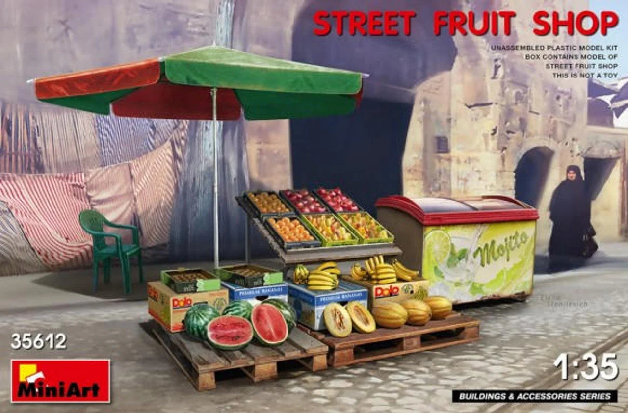 Miniart 1/35 Miniart Street Fruit Shop