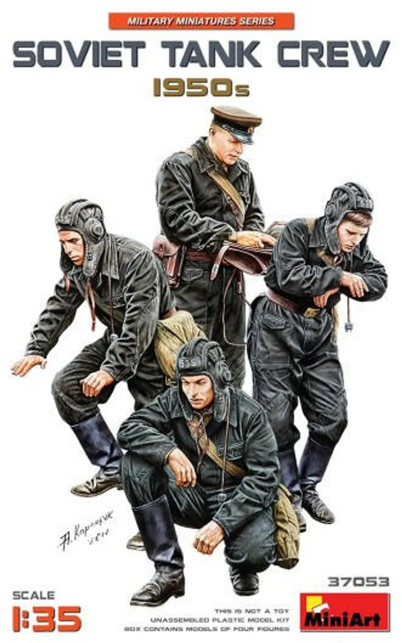 Miniart 1/35 Soviet Tank Crew 1950s (4)
