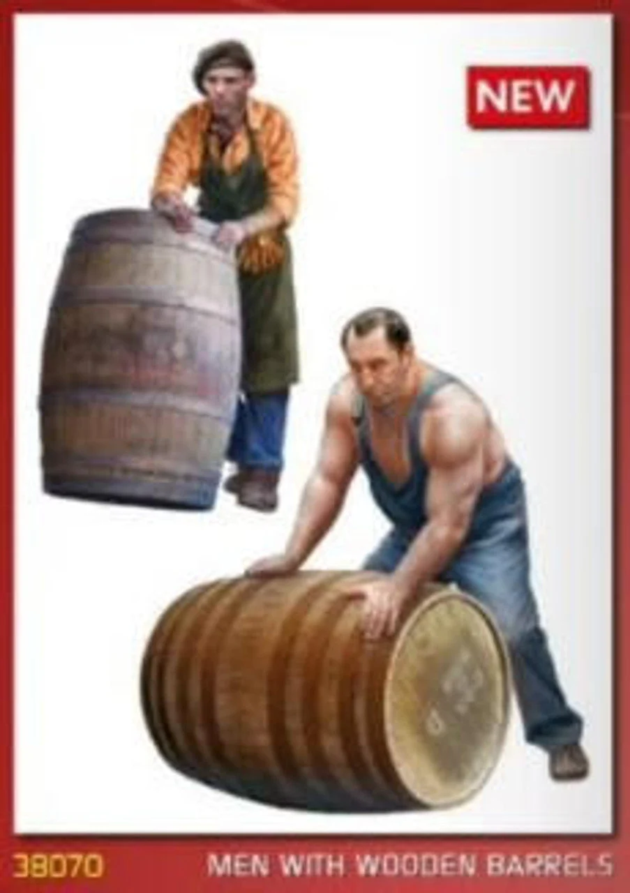 Miniart 1/35 Men with Wooden Barrels