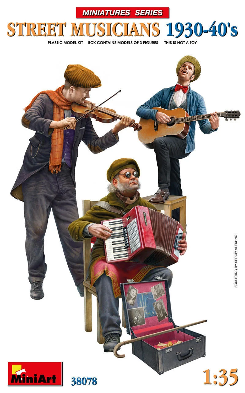 Miniart 1/35 Street Musicians