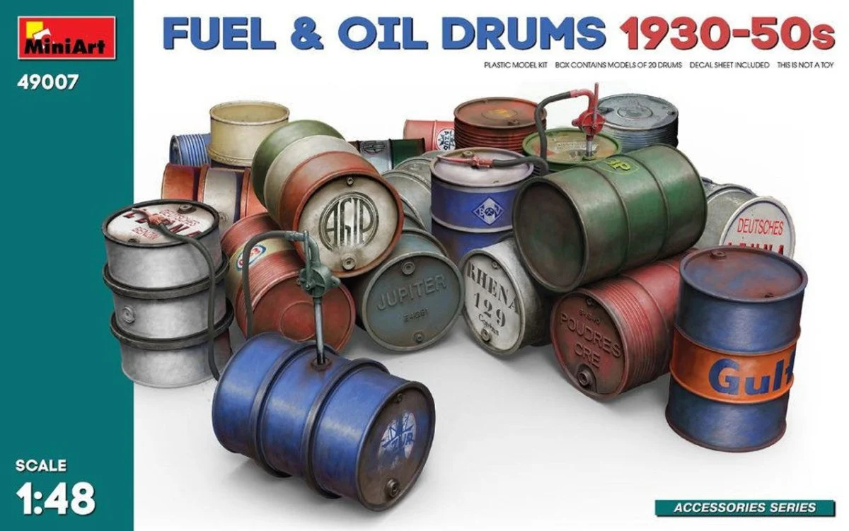 Miniart 1/48 Miniart Fuel & Oil Drums 1930-50s