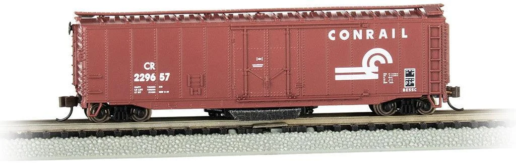 N Bachmann Conrail #229657 - Track Cleaning 50' Plug-Door Boxcar 16369