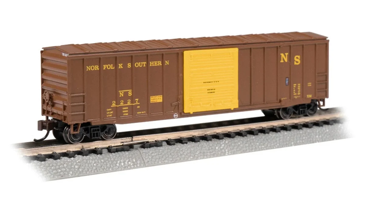N Bachmann Norfolk Southern #2227 - ACF 50'6" Outside Braced Boxcar 19668