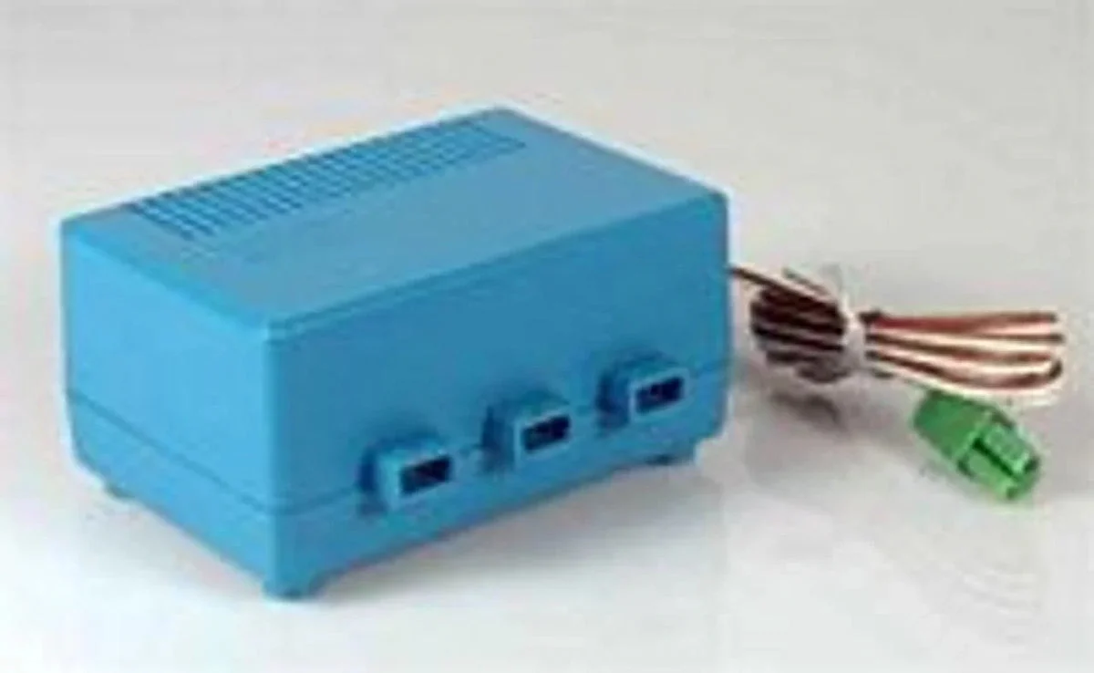 N Kato Automatic Three-Color Signal Power Supply 24844