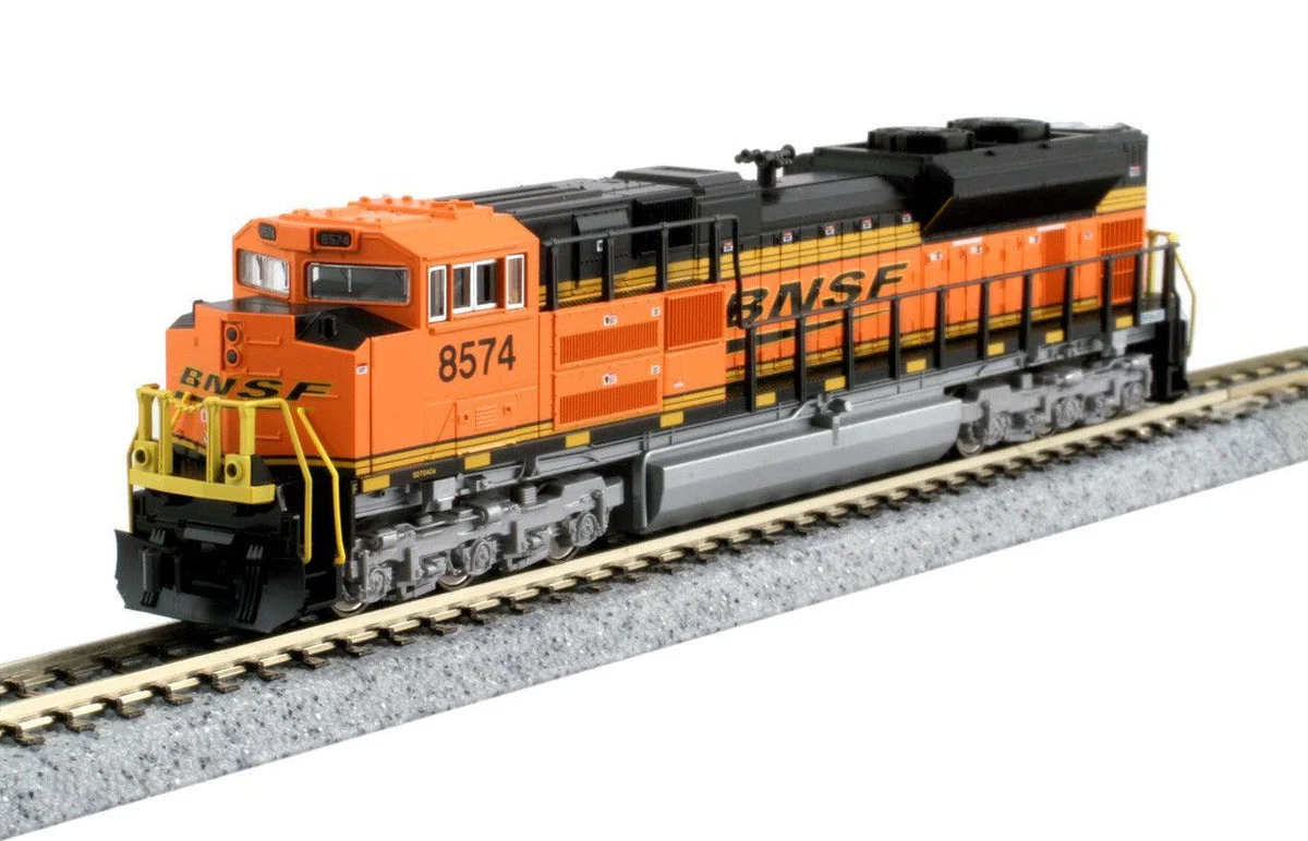 N Kato EMD SD70ACe Nose Headlight Version - Montana Rail Link #4400 1768530