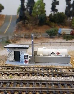 N Osborn Diesel Fuelling Station 3122 - Osborn Model Kits