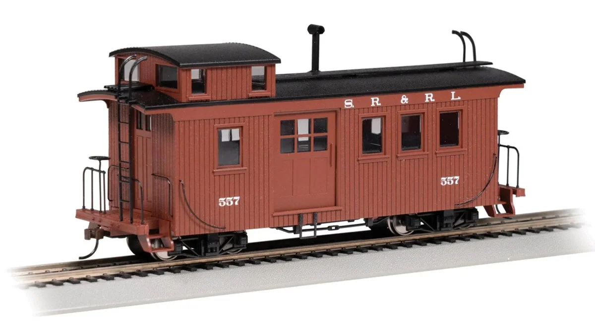 On30 Bachmann Sandy River & Rangeley Lakes #557- Wood Side Door Caboose 26701