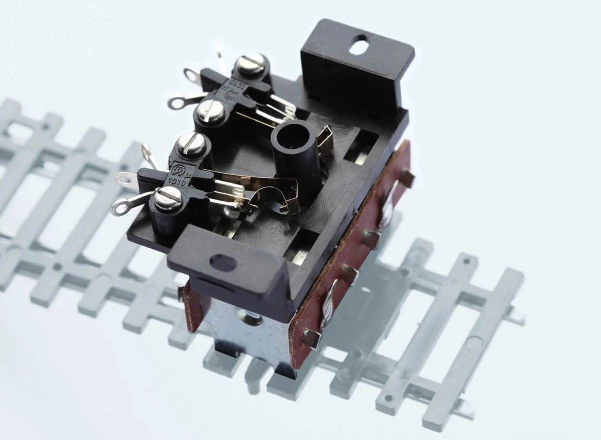 Peco Twin Micro Switch - PL15