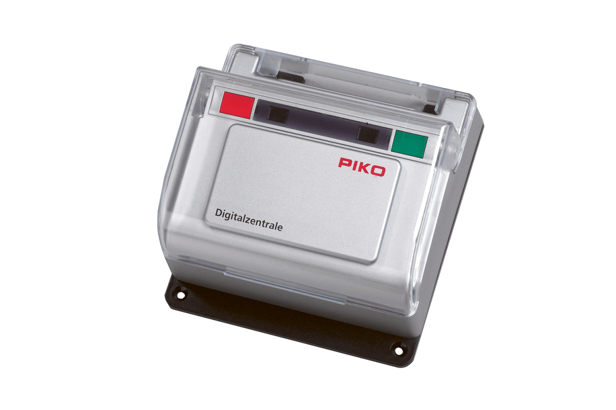 Piko 35010 Digital Central Station 22V / 5A (G-Scale)