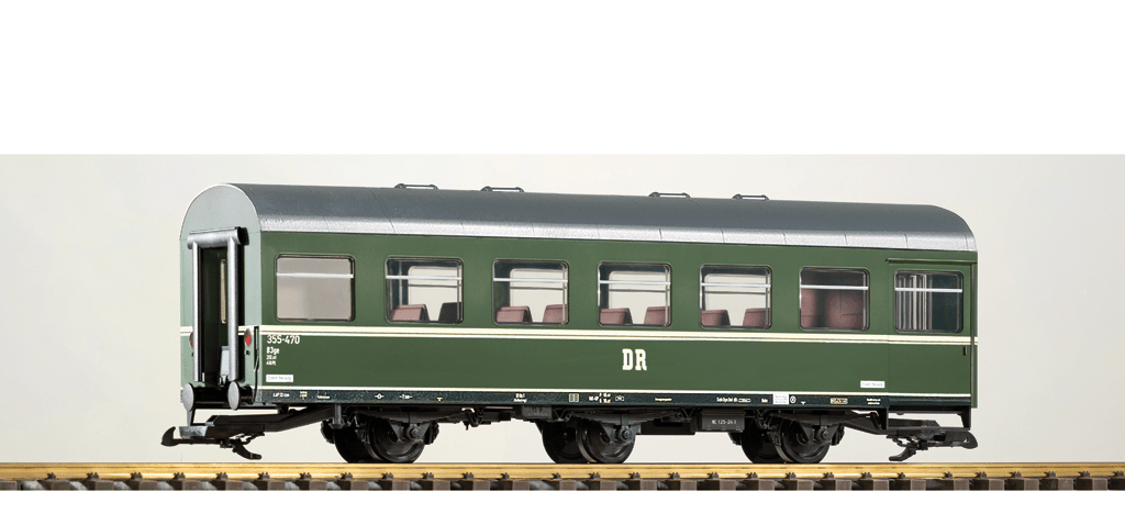 Piko 37684 DR III 3-Axle Coach Bage (G-Scale)