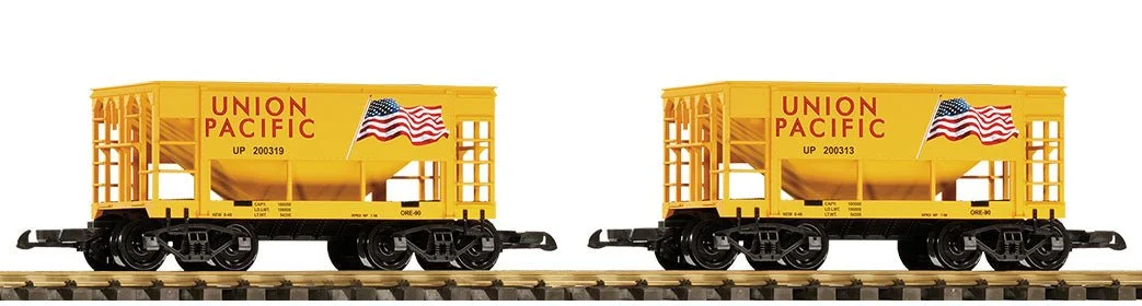 Piko 38950 UP Ore Car, Flag 2-Pack (G-Scale)