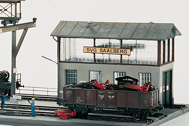 Piko 61101 Classic Line Repair Shop, Building Kit (HO-Scale)