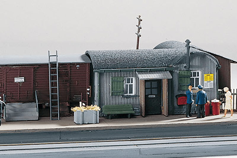Piko 61112 Classic Line Suburban Station, Building Kit (HO-Scale)