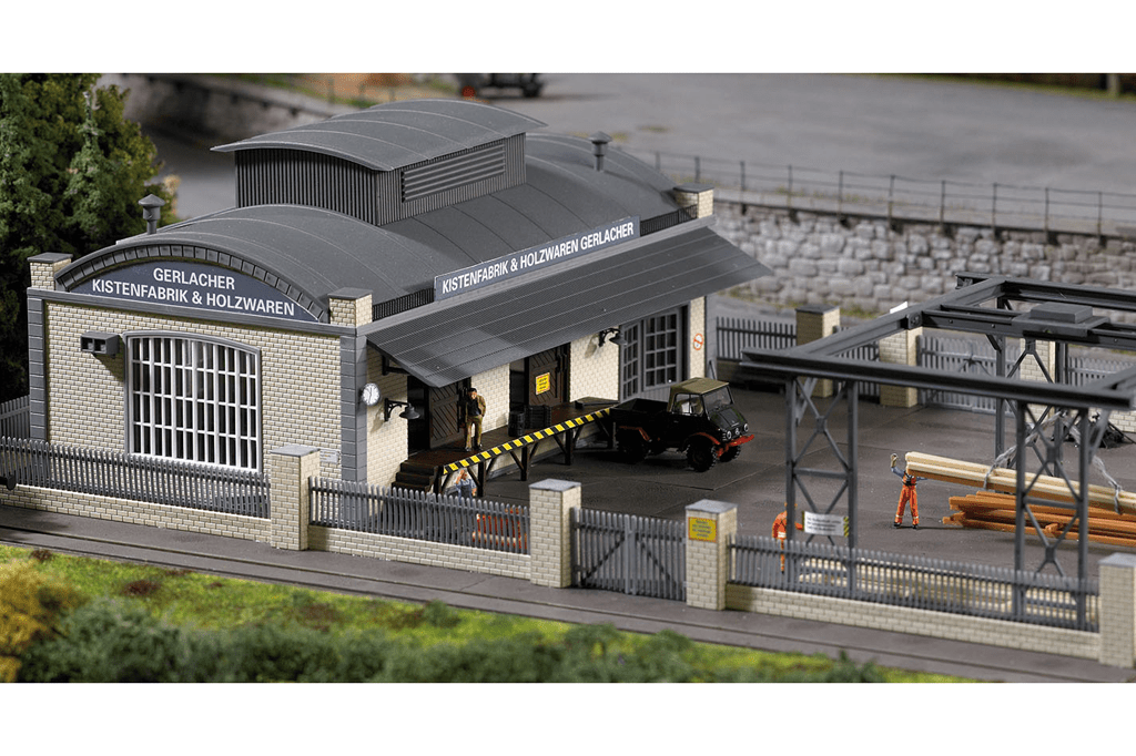 Piko 61152 Classic Line Gerlacher Crate & Lumber, Building Kit (HO-Scale)