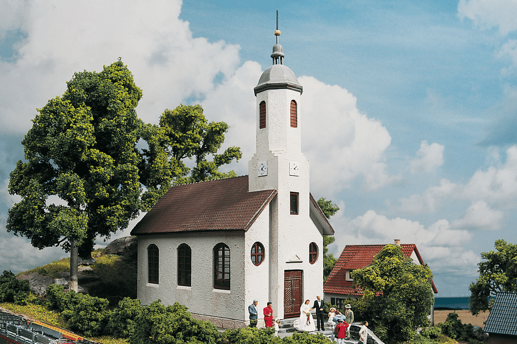 Piko 61825 Hobby Line St Lucas Church, Building Kit (HO-Scale)