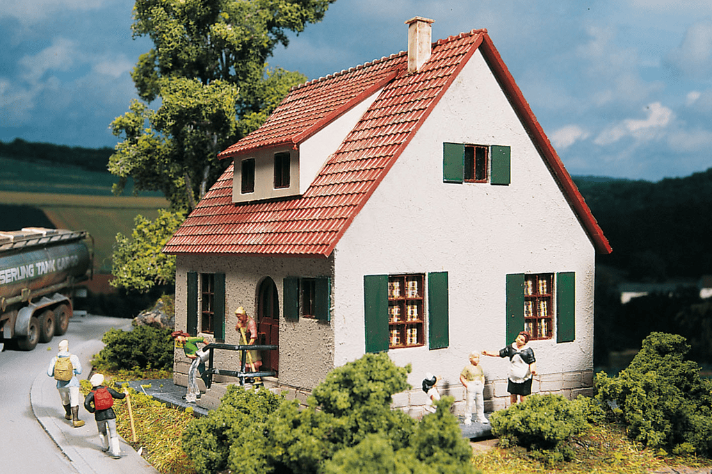 Piko 61826 Hobby Line House, Building Kit (HO-Scale)