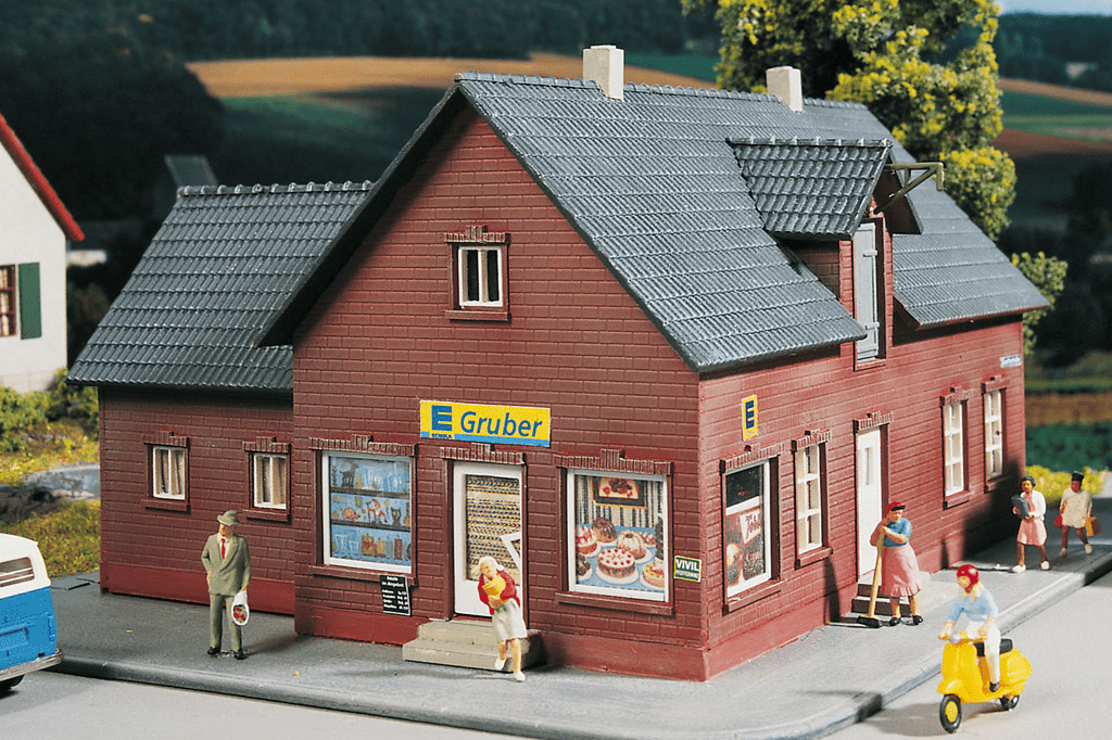 Piko 61831 Hobby Line Shop, Building Kit (HO-Scale)