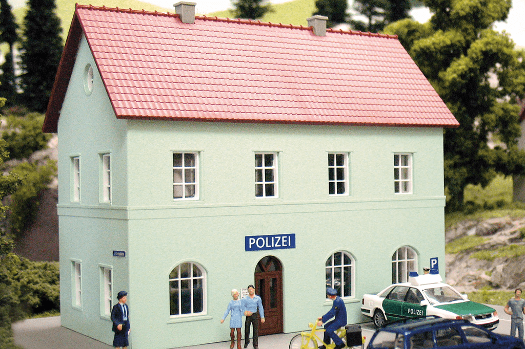 Piko 61836 Hobby Line Police Station, Building Kit (HO-Scale)