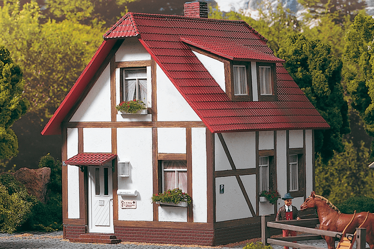 Piko 62050 Kings Half Timber House, Building Kit (G-Scale)
