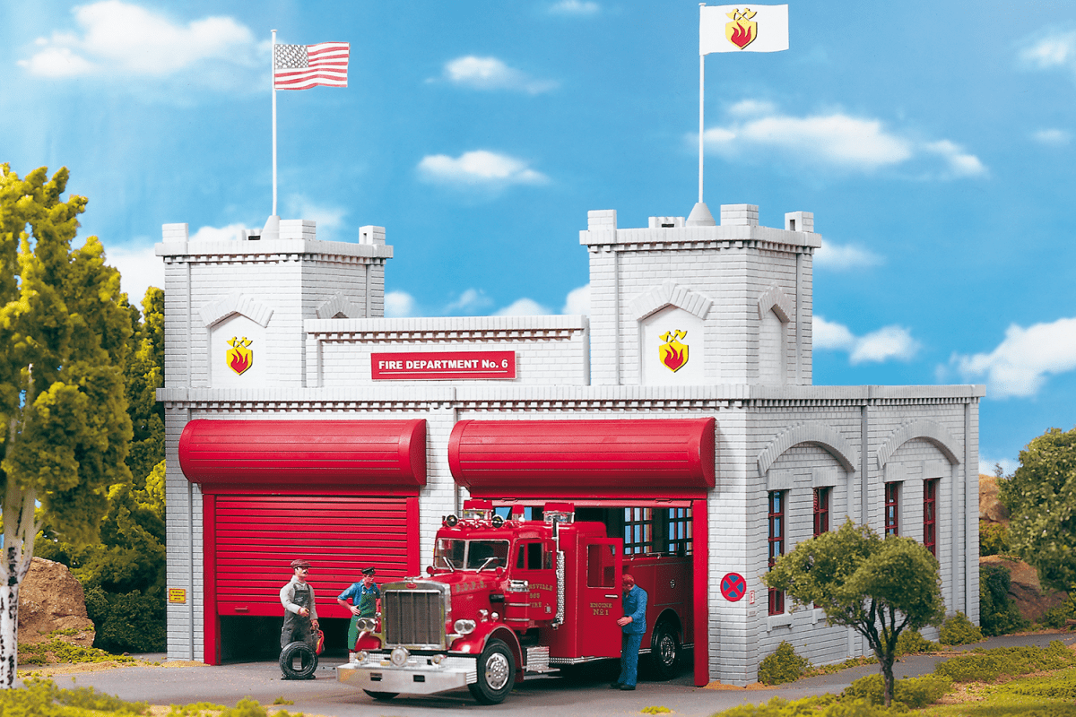 Piko 62242 Fire Department Number 6, Building Kit (G-Scale)