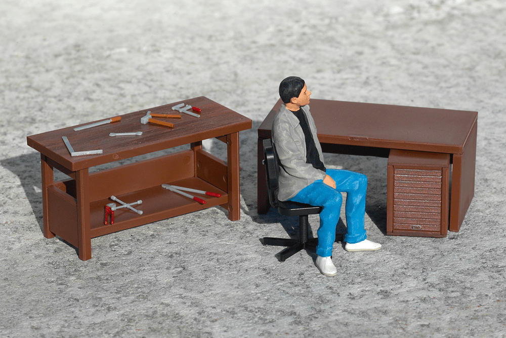 Piko 62293 Work Shop Accessory Set (G-Scale)