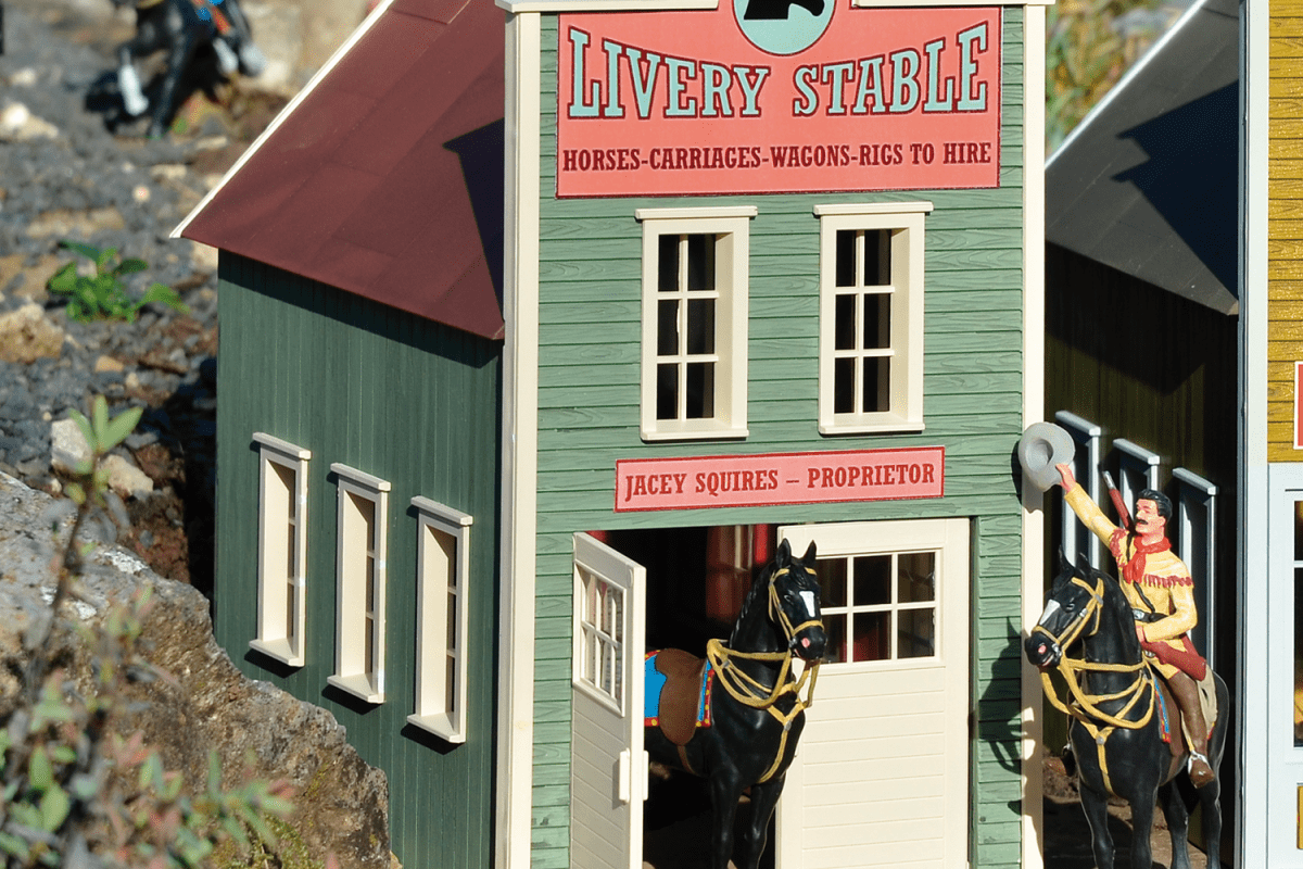 Piko 62714 River City Squires' Livery Built-Up Building (G-Scale)