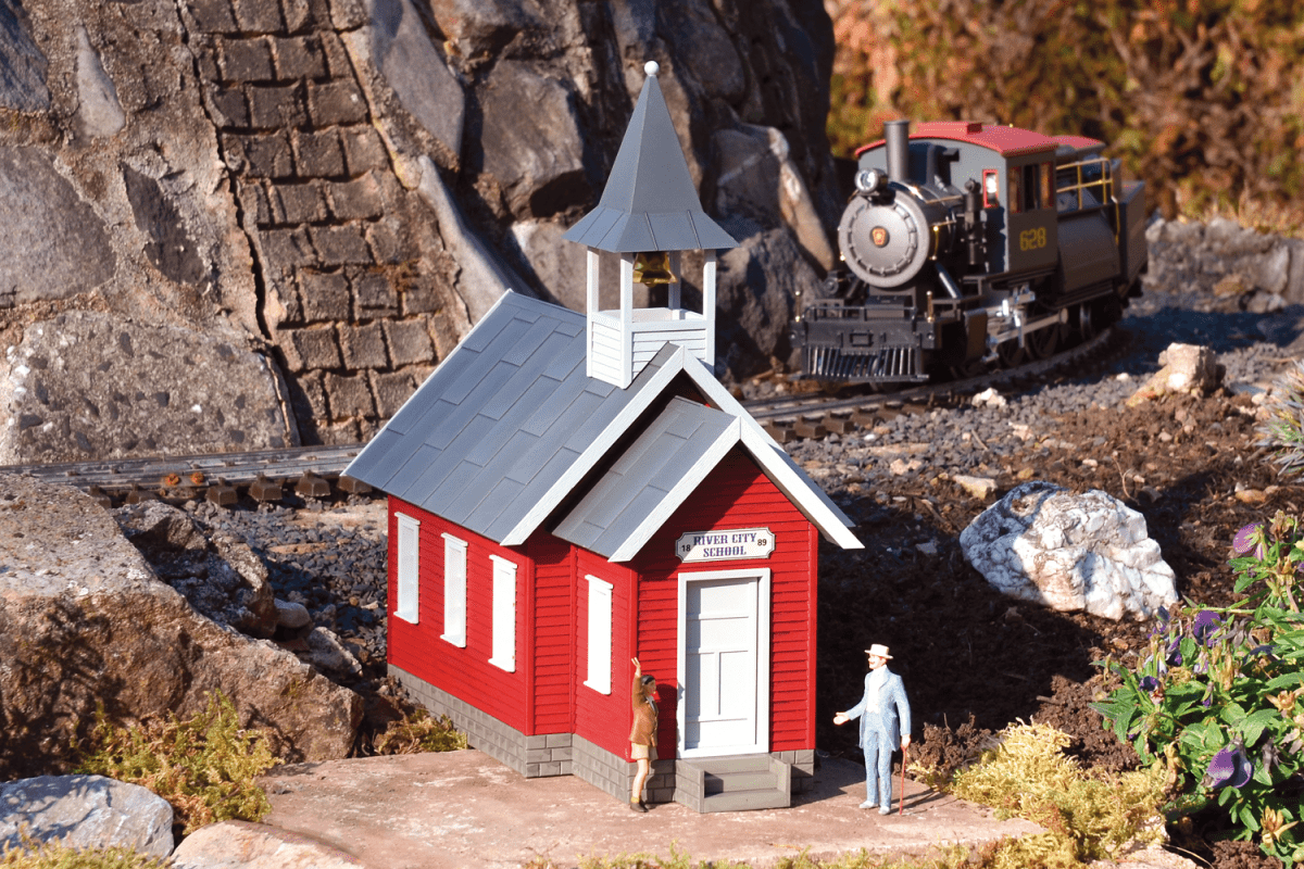 Piko 62717 River City School House Built-Up Building (G-Scale)