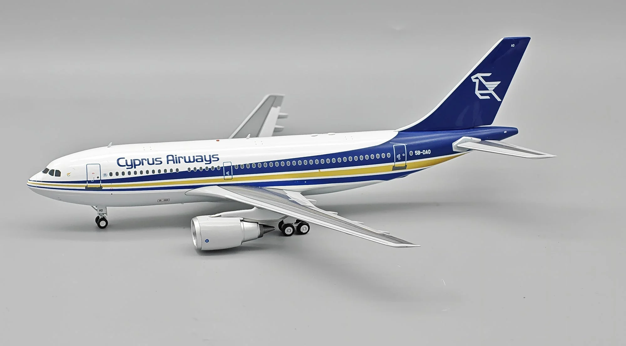Pre-Order InFlight200 IF310CY0426 1:200 Cyprus Airways Airbus A310-203 5B-DAQ
