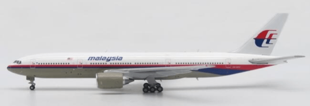 Pre-Order JC Wings BBOX4010 1:400 Malaysia Air Boeing 777-200ER