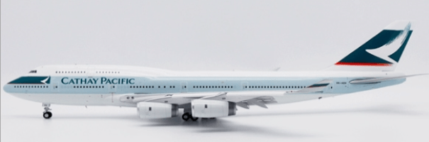 Pre-Order JC Wings SA2017 1:200 Cathay Boeing 747-400 Reg: VR-HOV
