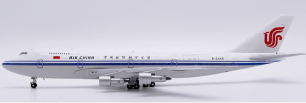 Pre-Order JC Wings XC2446 1:400 Air China Boeing 747-200M B-2446