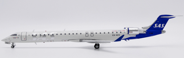 Pre-Order JC Wings XX20361 1:200 SAS Scandinavian Airlines Bombardier CRJ-900LR Reg: ES-ACG