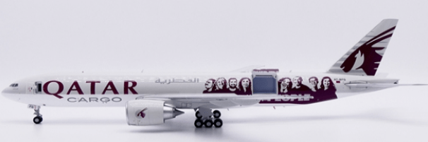 Pre-Order JC Wings XX20461C 1:200 Qatar Airways Cargo Boeing 777F "Moved by People""Interactive Series" Reg: A7-BFG