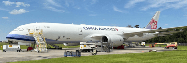 Pre-Order JC Wings XX40399 1:400 China Airlines Boeing 787-9 Dreamliner Reg: B-18811