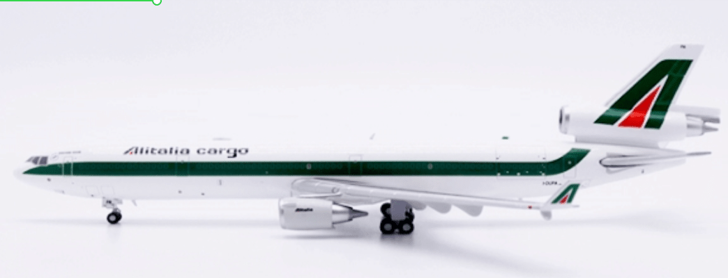 Pre-Order JC Wings XX40589 1:400 Alitalia Cargo McDonnell Douglas MD-11F Reg: I-DUPA